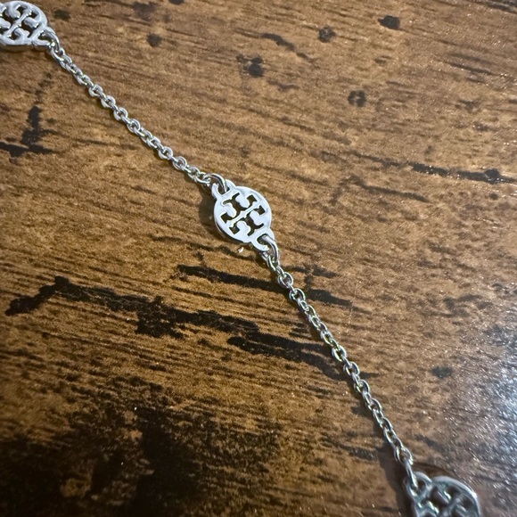 Tory Burch Logo Toggle Bracelet | NWT - Picture 2 of 4